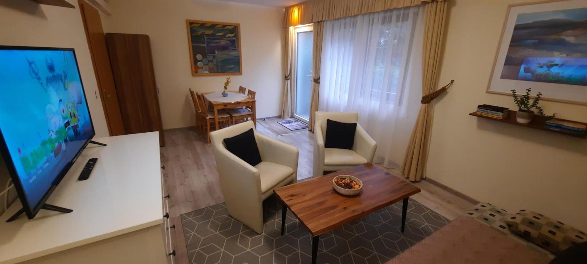 Pool Apartments Karlovy Vary Kültér fotó